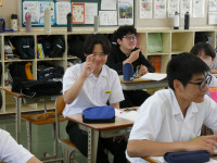 P1001898
