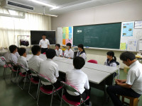 P1002835