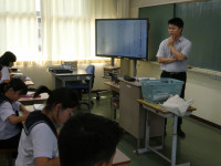 P1002994