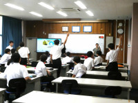P1003368
