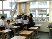 P1003574