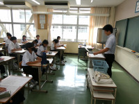 P1005043