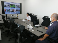 P1003004