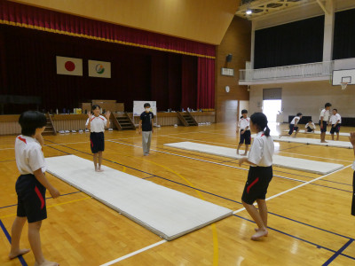 P1005491