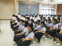 P1005603
